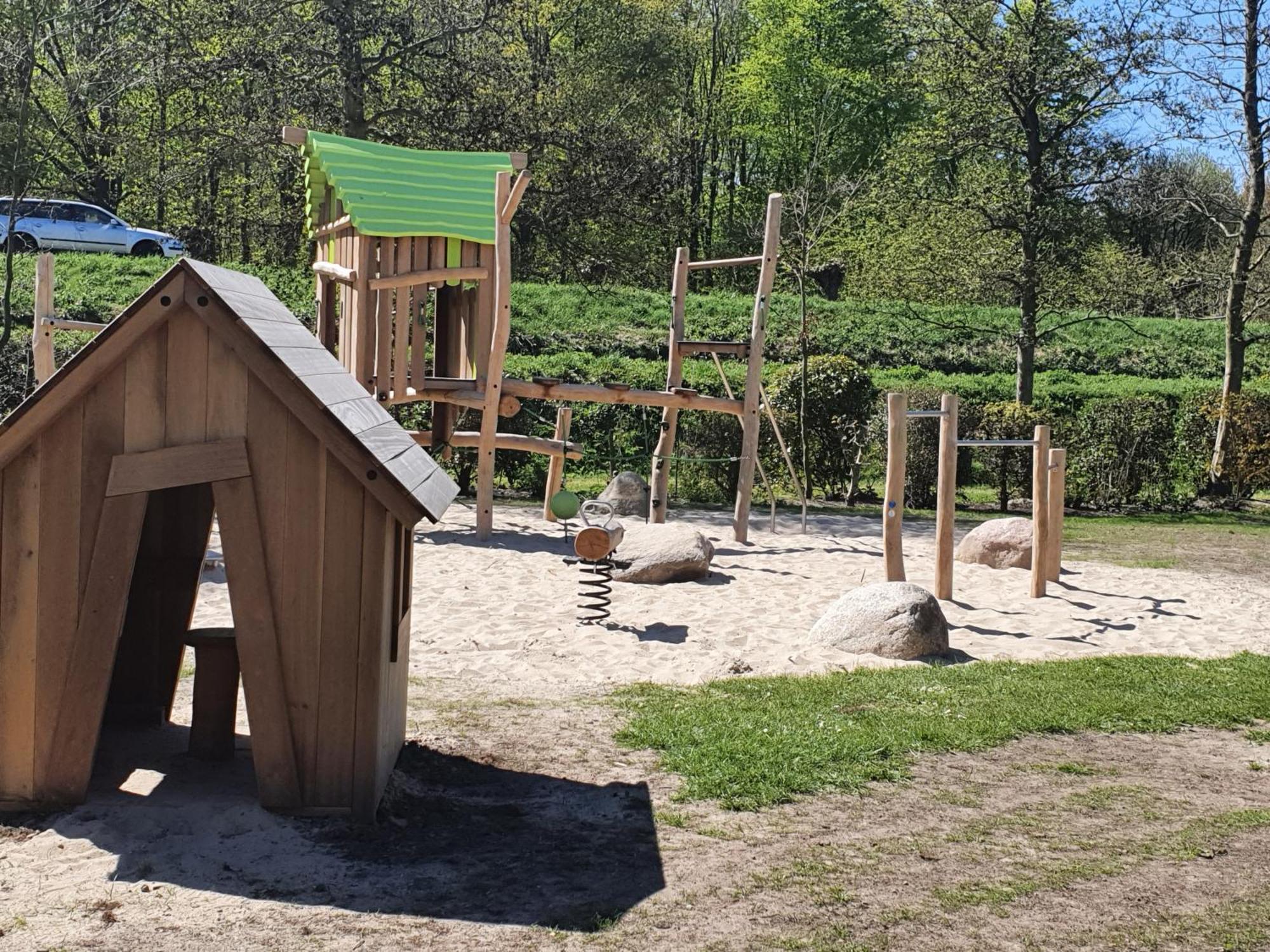 Vakantiehuis Op Villapark Oesterbaai Aan Zee , Met Speeltuin Grenzend Aan De Tuin Wemeldinge Room photo